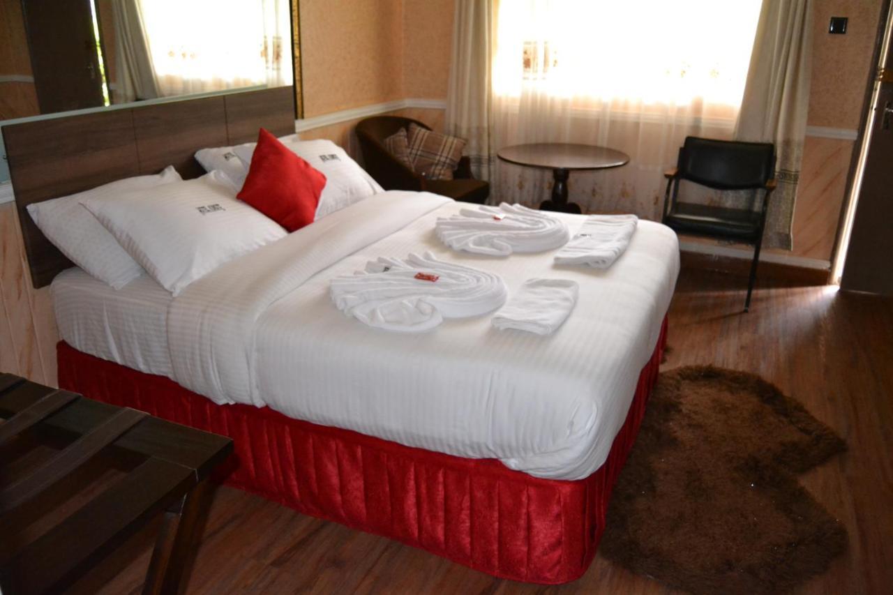 Kunste Hotel Накуру Екстериор снимка